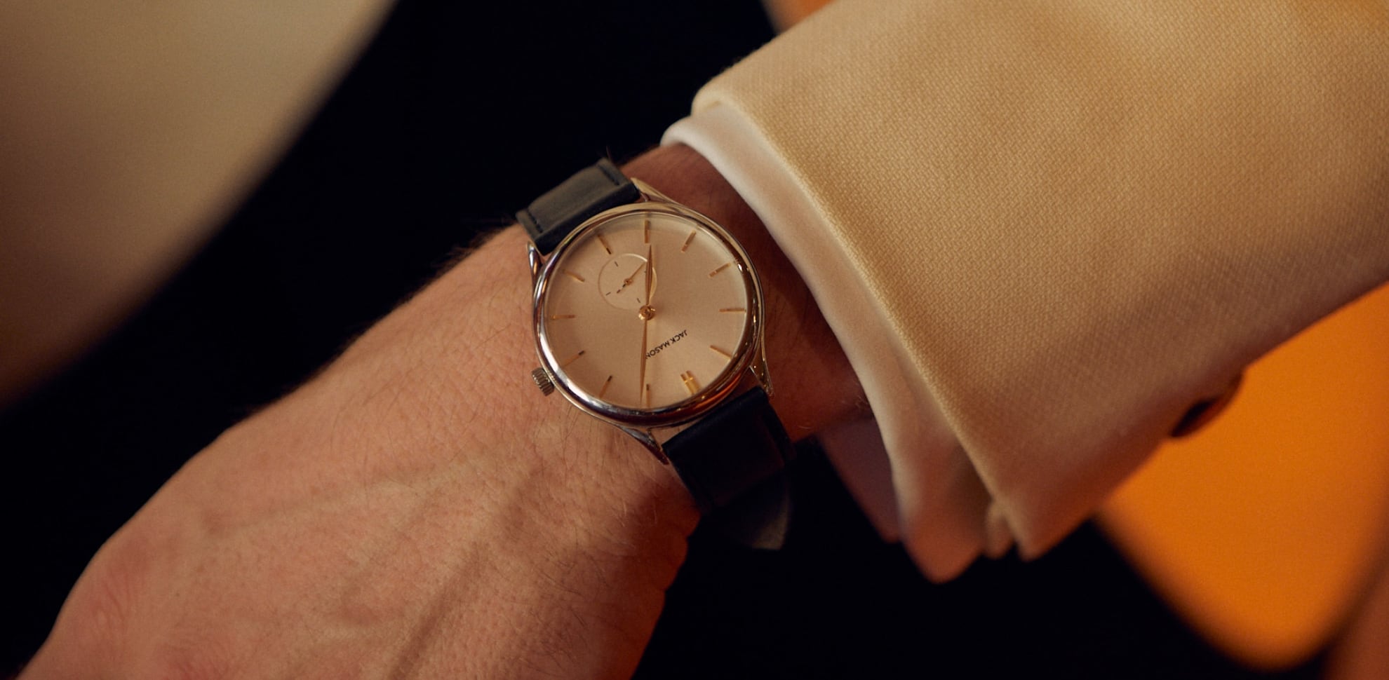 Pros And Cons Of Vintage Vs New Watches