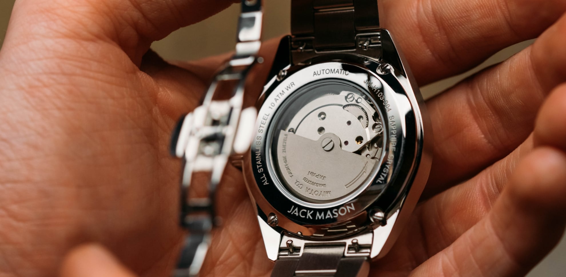 How To Use An Automatic Watch Winder