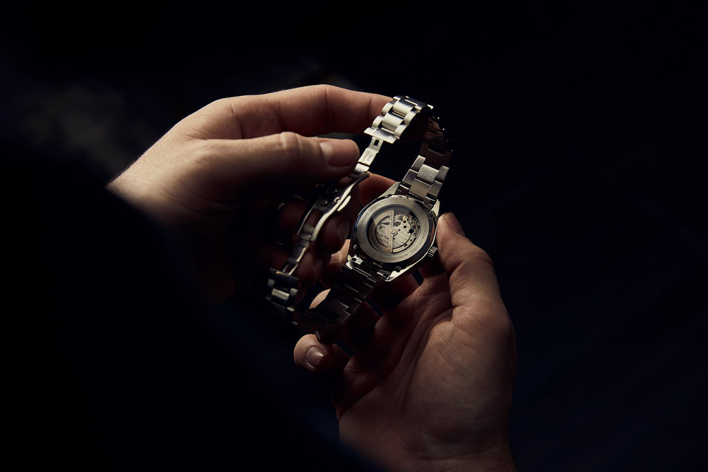 What's the difference between mechanical and automatic discount watch