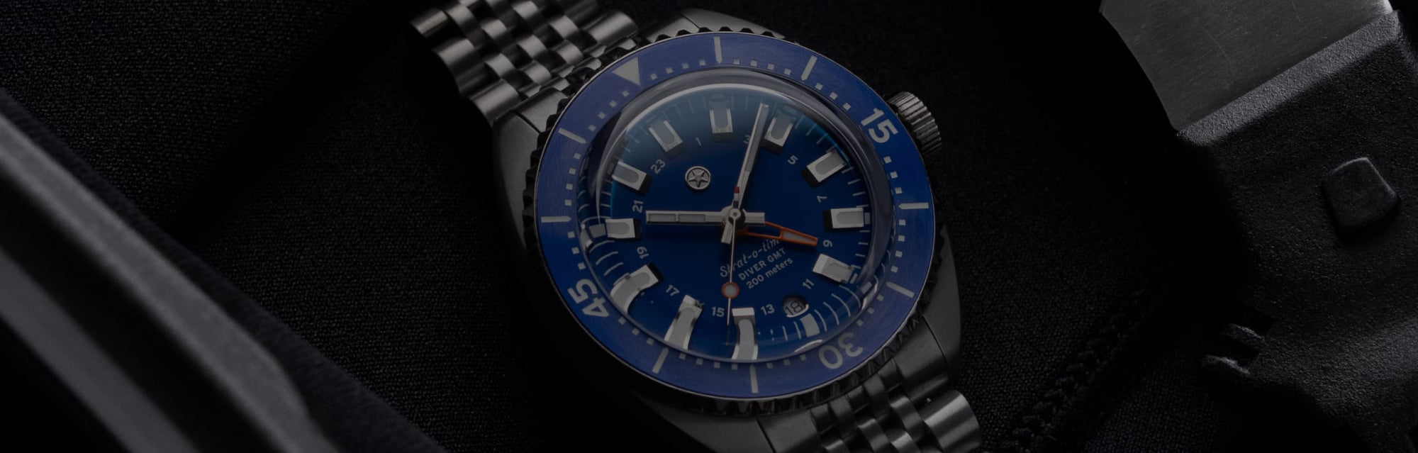 The Strat-o-timer Titanium Diver GMT Collection